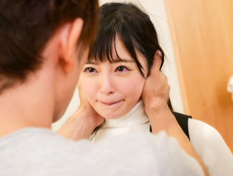 ���q�R�� AV Debut